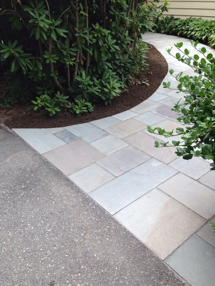 Trusted residential landscaping experts serving Kingston, NH - Stone Elements