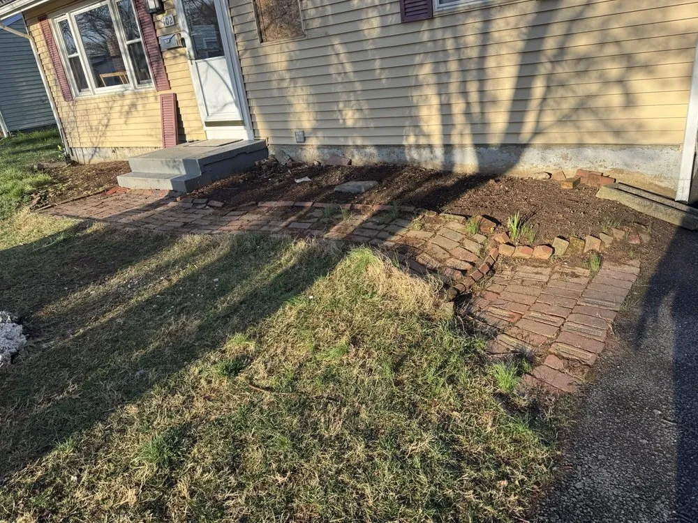 Professional landscaping services for year-round maintenance in Silver Spring, MD by Stone Garden