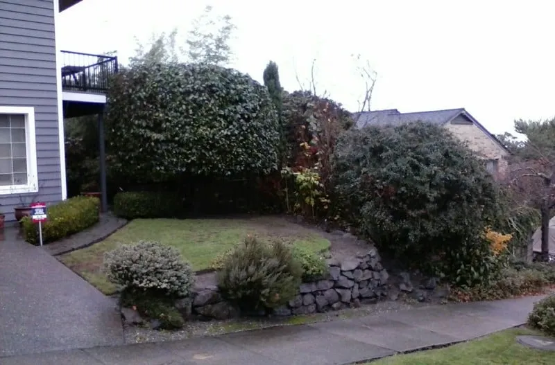 Top-rated lawn mowing service with custom design in Tacoma, WA by Stone Landscaping and Services