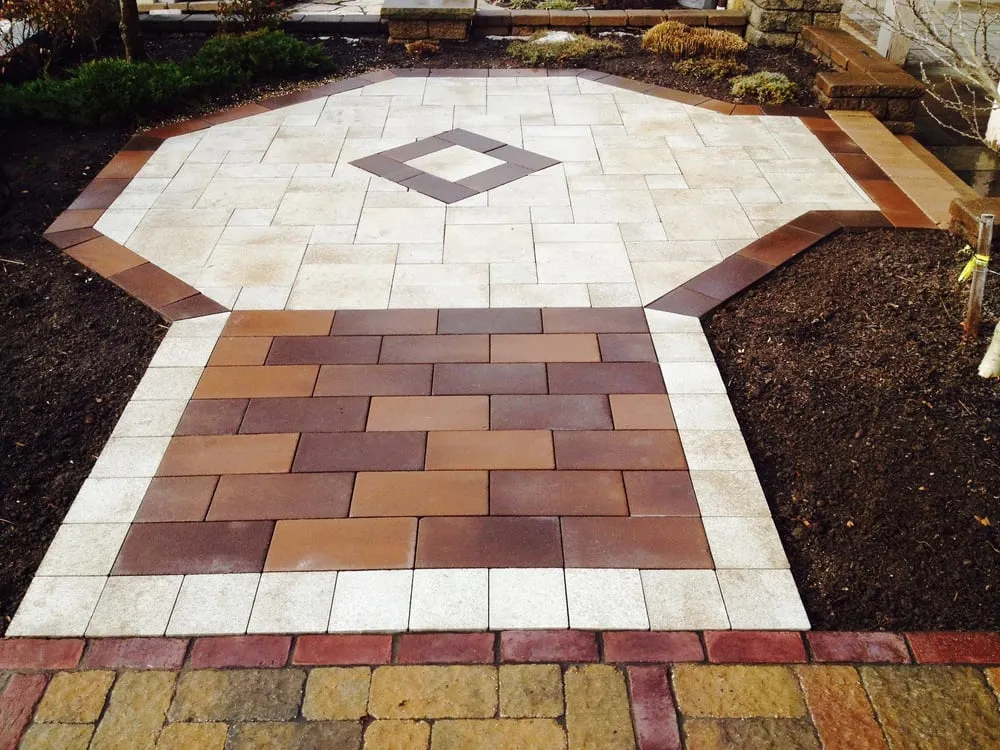 Professional yard maintenance in Garrettsville, OH by Stone Ledge Designs