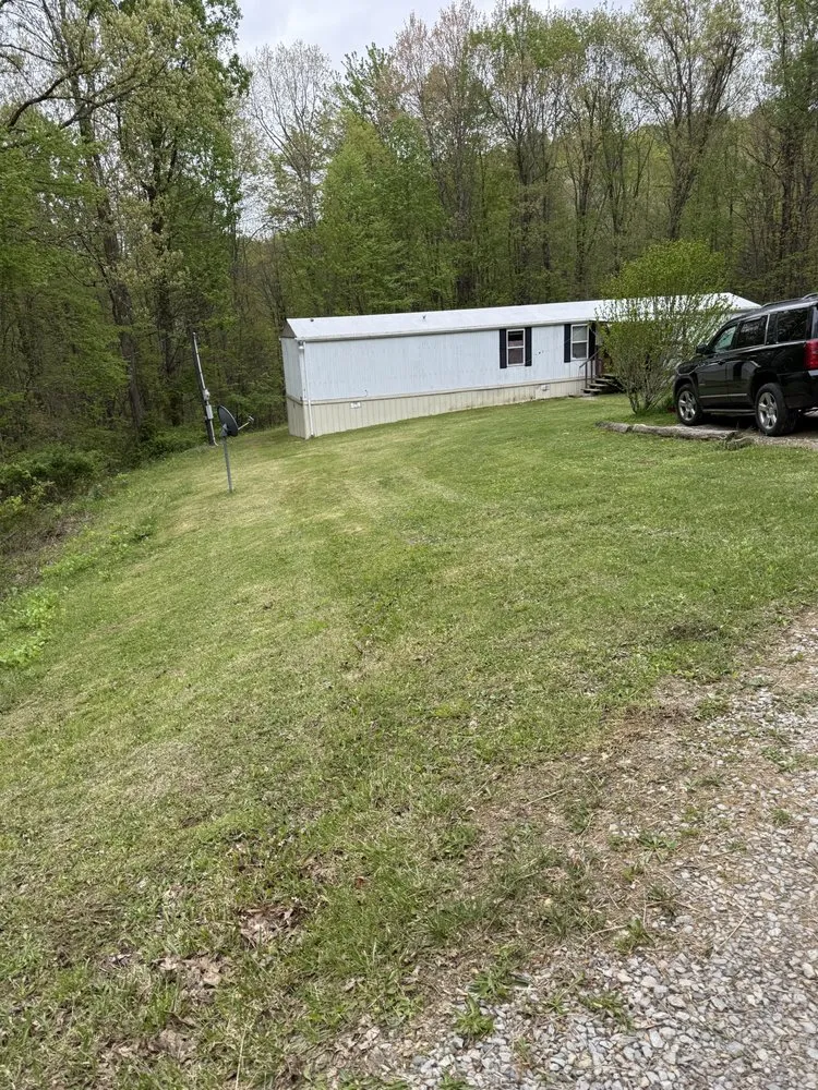 Top-rated lawn mowing service for year-round maintenance in Coeburn, VA by Stone Mountain Land and Lawn