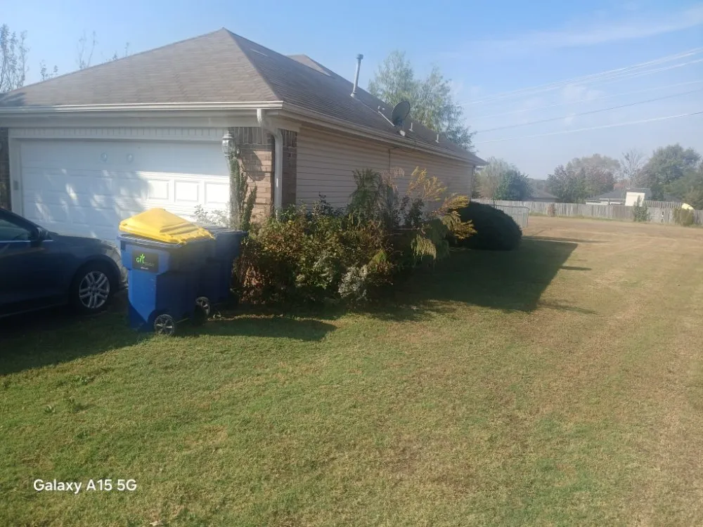Top-rated yard maintenance for outdoor upgrades in Jacksonville, AR by Stone Mountain Lawn Care