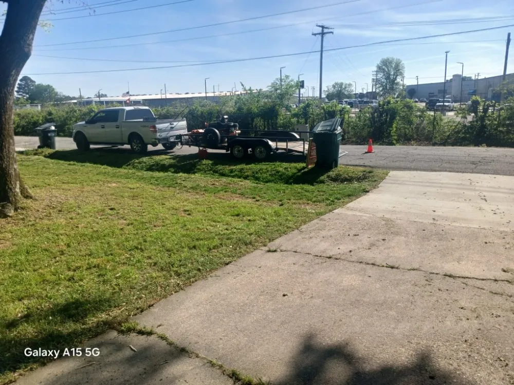 Affordable yard maintenance in Jacksonville, AR - Stone Mountain Lawn Care