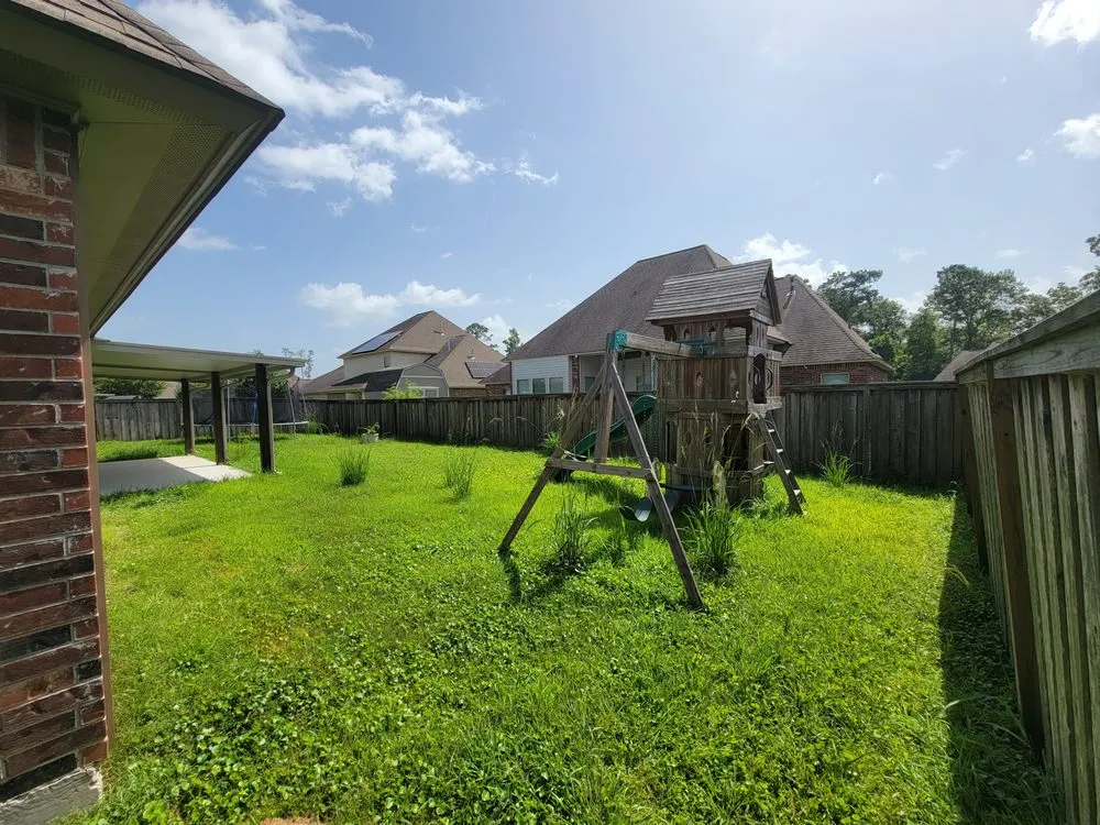 Custom yard cleanup service with custom design across Hammond, LA - Stone Performance