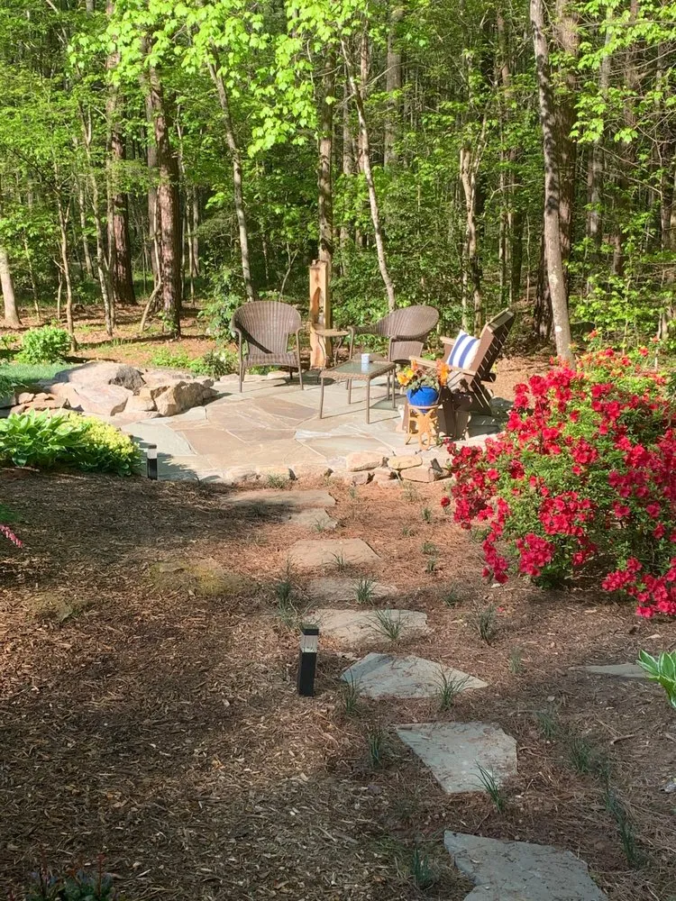 Affordable yard maintenance with custom design across Richmond, VA - Stone River Landscapes