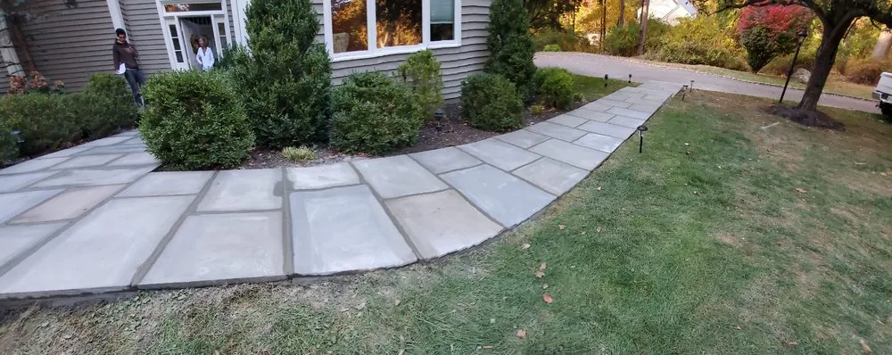 Reliable yard maintenance in Carmel Hamlet, NY by Stone Walls Construction