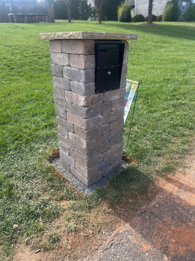 Top-rated garden landscaping in Linn Creek, MO by Stone Works