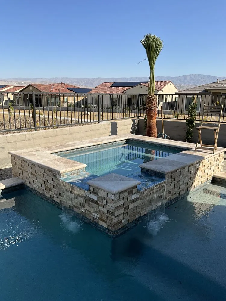 Top-rated yard cleanup service experts serving Rancho Mirage, CA - Stonecreek Pools and Spas