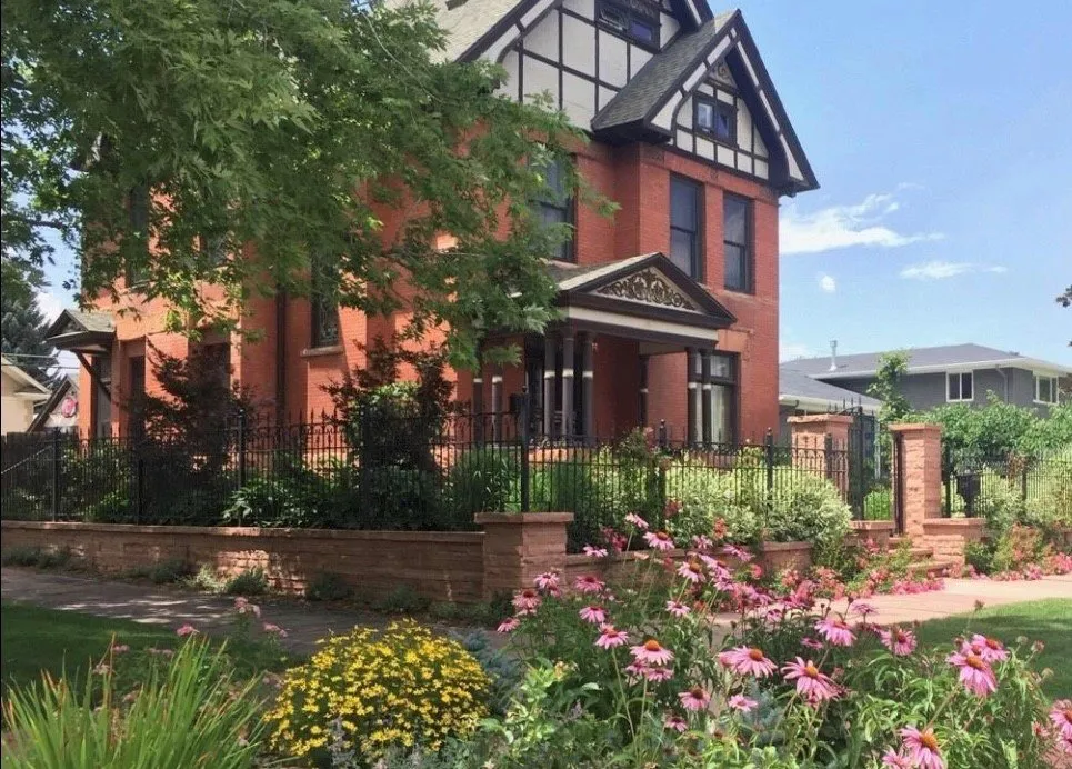 Affordable yard cleanup service near you in Denver, CO by Stonegate Gardens