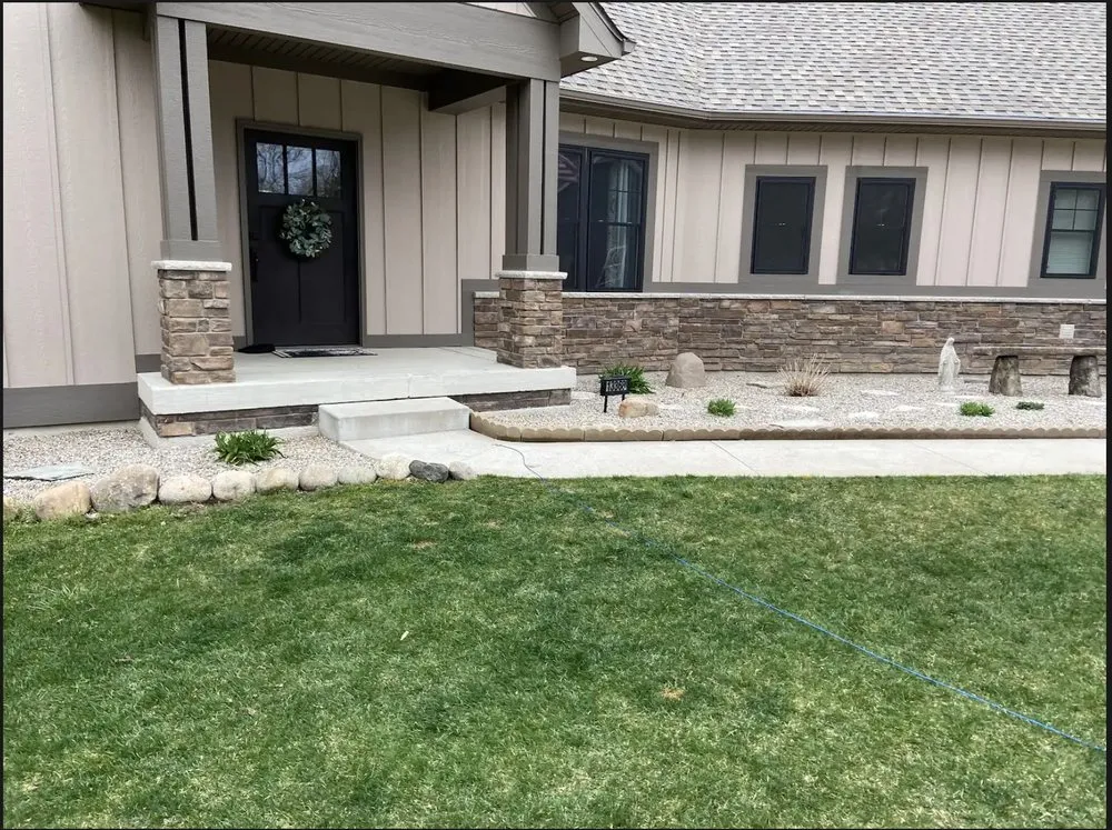 Professional residential landscaping in New Braunfels, TX by StoneHaven Landscaping & Management