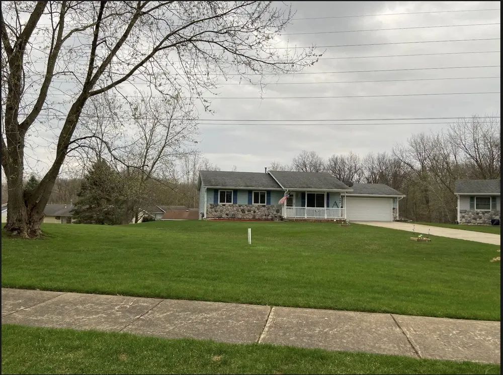 Top-rated lawn mowing service in New Braunfels, TX - StoneHaven Landscaping & Management