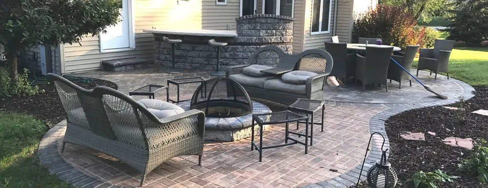 Reliable yard cleanup service in Appleton, WI - Stonehenge Brick Paving & Landscaping