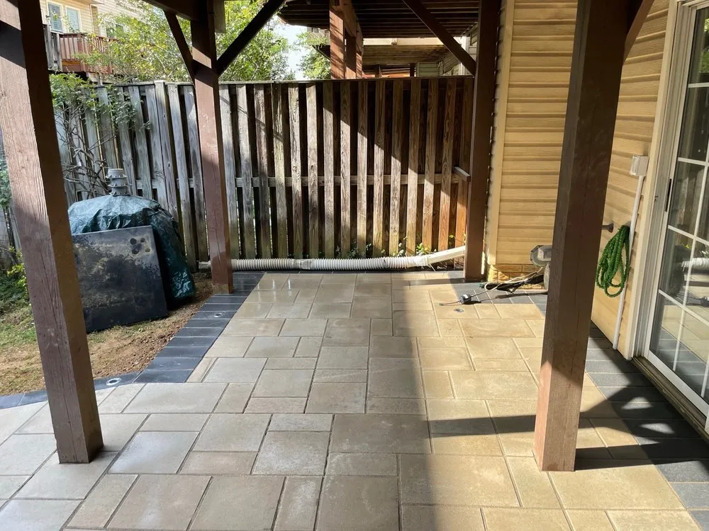 Top-rated lawn mowing service in Alexandria, VA by Stoneman Construction & Landscaping