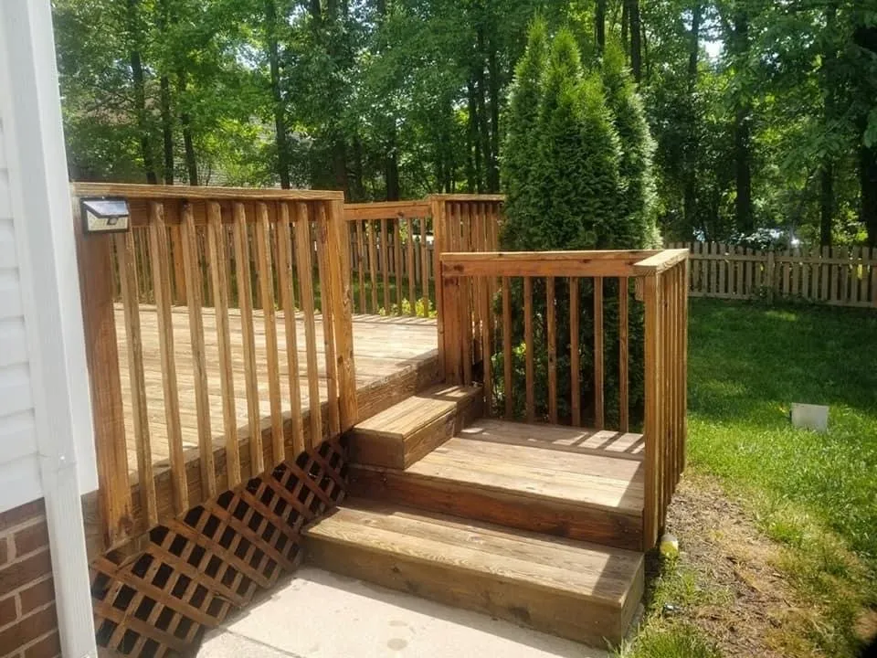 Top-rated lawn care service in North Chesterfield, VA - Stone's Exteriors