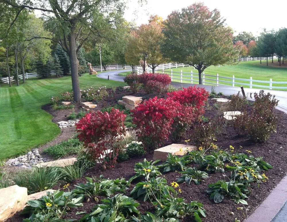 Local residential landscaping in Woodstock, IL - Stonetree Landscapes