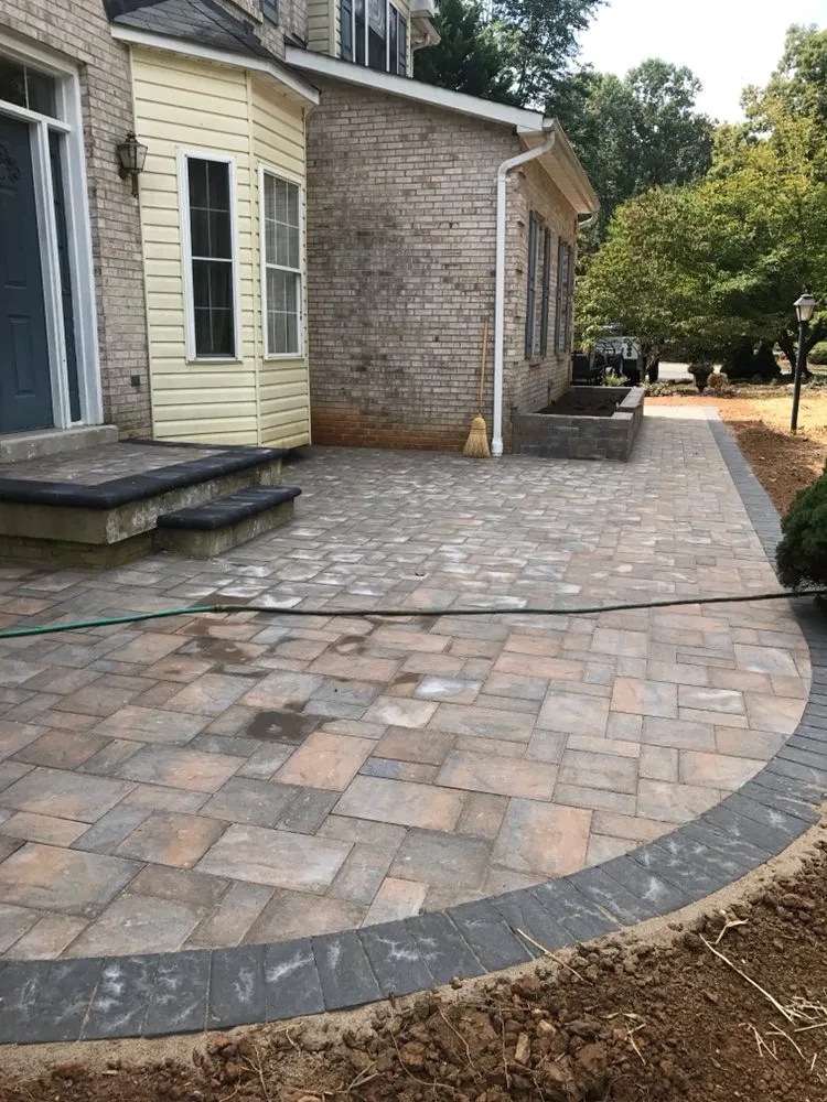 Custom garden landscaping for beautiful yards in Amissville, VA by Stonewall Landscape Services