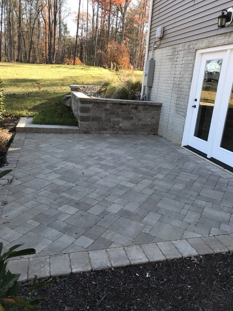 Expert lawn care service in Amissville, VA by Stonewall Landscape Services