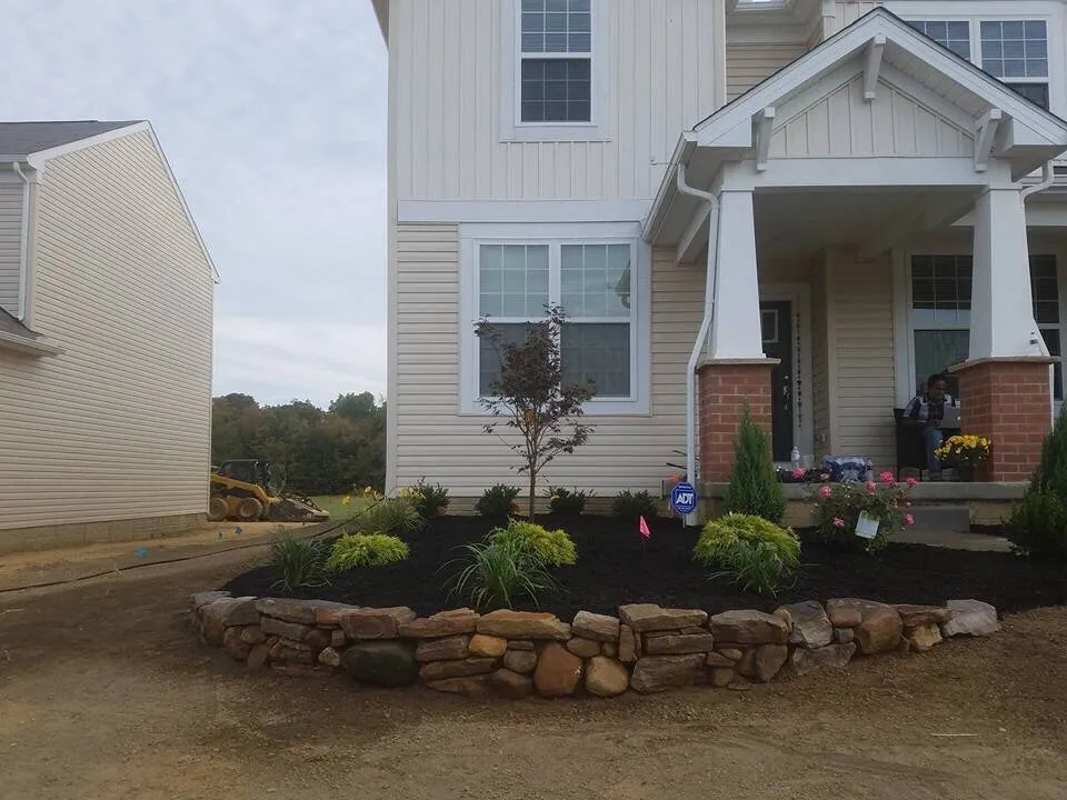 Reliable yard cleanup service experts serving Aurora, OH - Stoneworks Landscaping