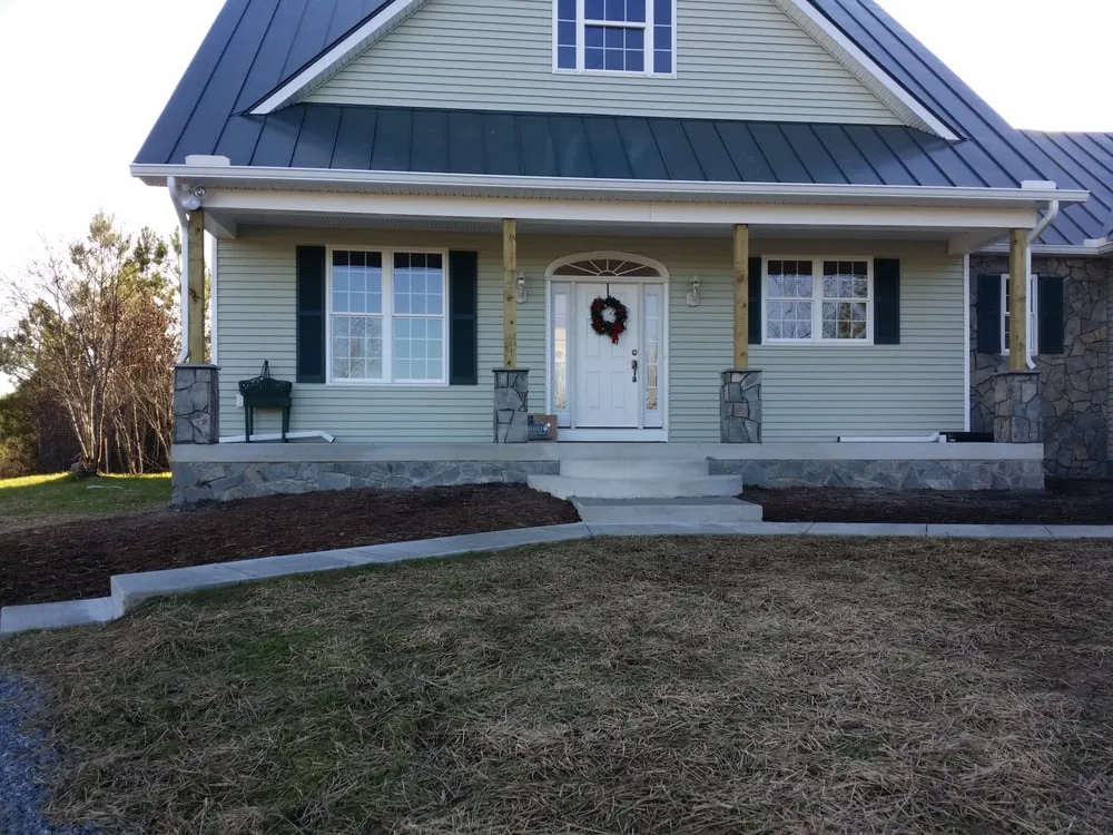 Professional yard cleanup service in Spotsylvania, VA by Stoneworx of Va