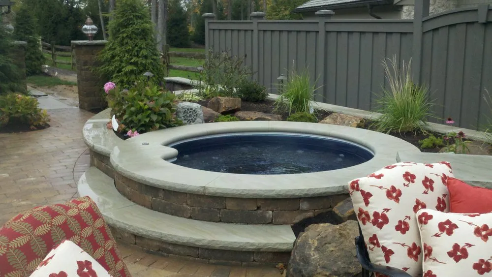 Custom outdoor landscaping experts serving Creston, OH - Stoney Creek Landscaping