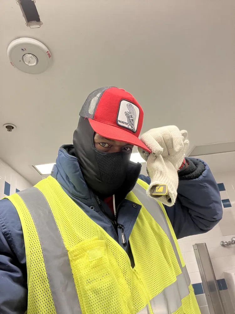 Local lawn mowing service for year-round maintenance across Chicago, IL - Stoney Cutz