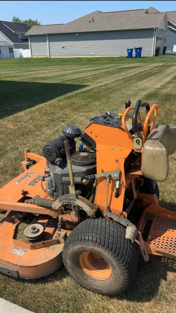 Professional yard maintenance experts serving West Seneca, NY - Stoney Lawn Care