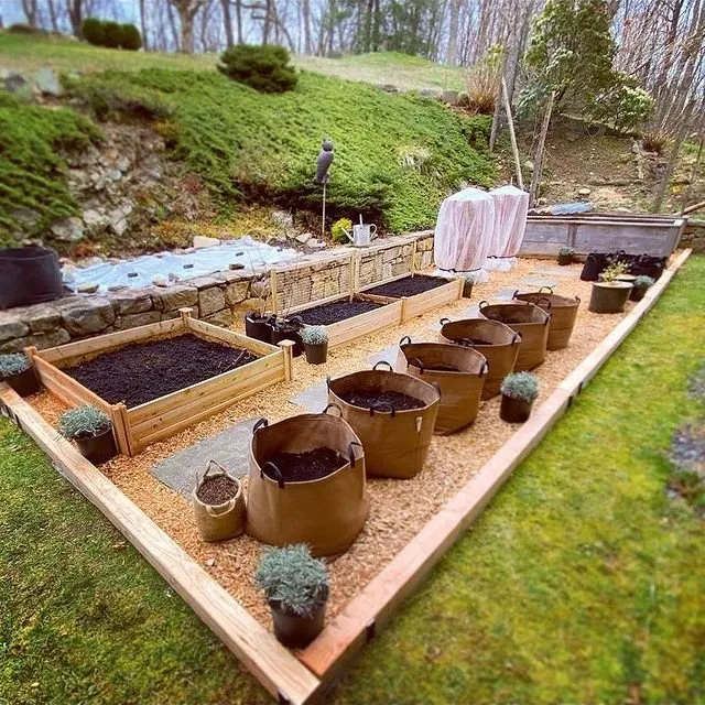 Reliable residential landscaping in Easton, CT - Stopa's Landscaping