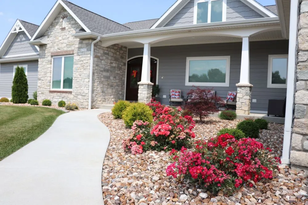 Trusted yard cleanup service in Cape Girardeau, MO - Stork Landscaping