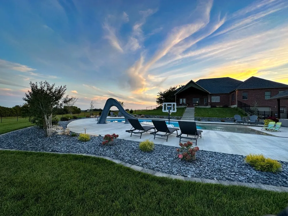 Affordable landscaping services experts serving Cape Girardeau, MO - Stork Landscaping