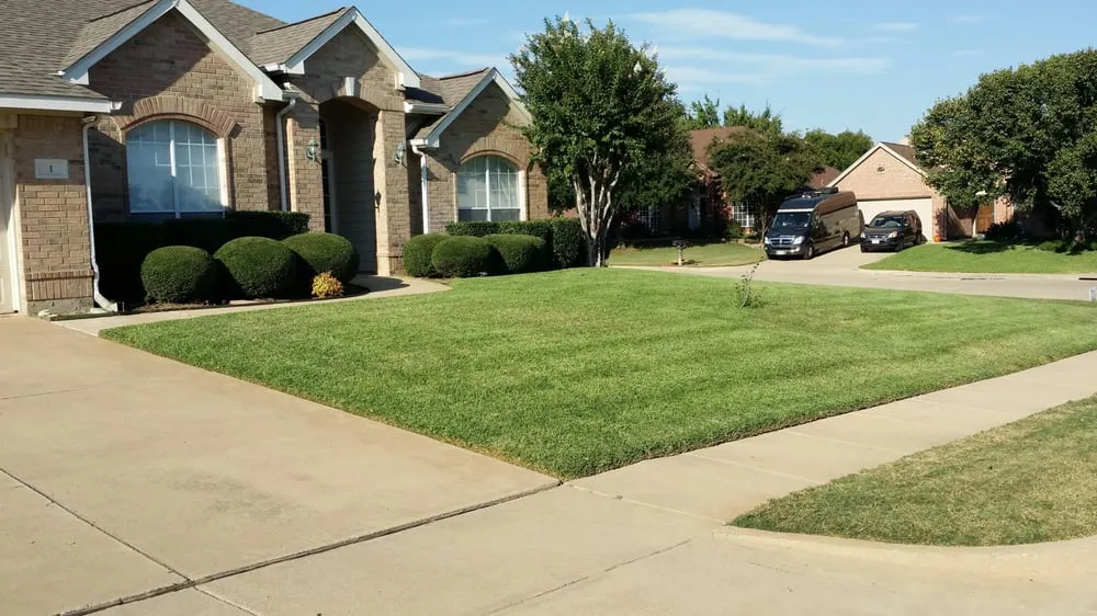 Affordable outdoor landscaping in Arlington, TX - Stovall Lawn Care