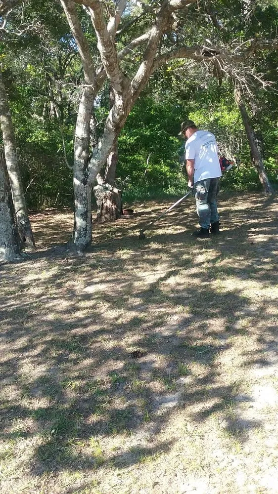 Top-rated garden landscaping experts serving Frisco, NC - Stoweboy's Lawn Service