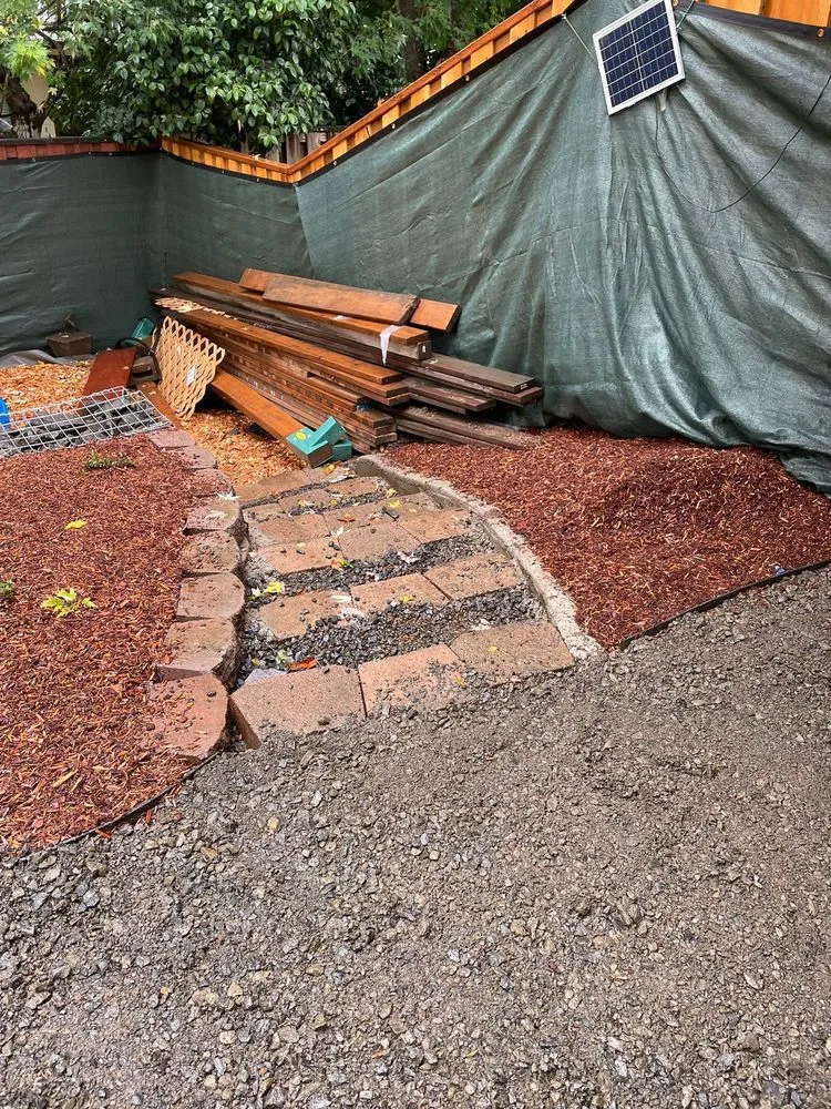 Local yard maintenance in Vancouver, WA by Str8Green Lawn Maintenance