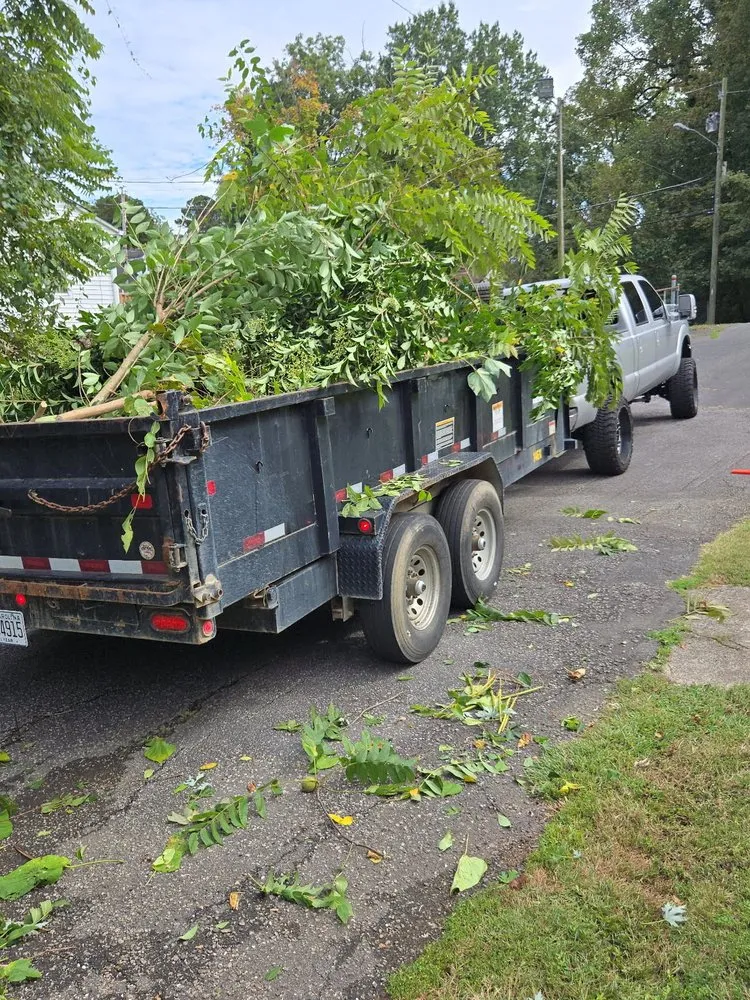 Expert lawn mowing service in Winston-Salem, NC by Str8up