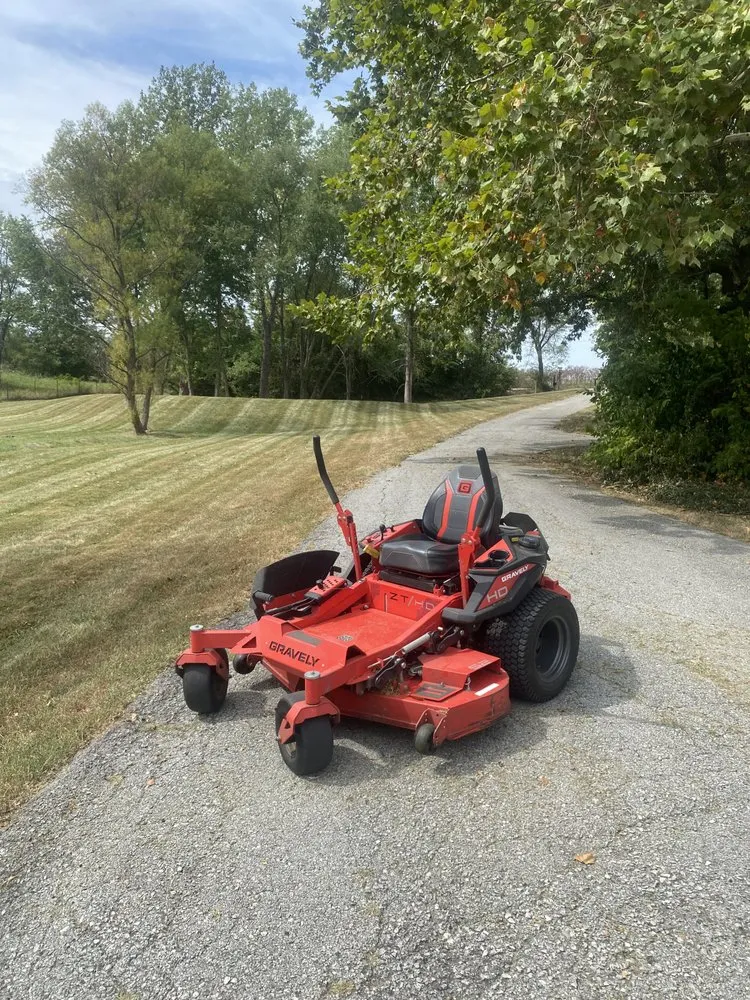 Trusted yard maintenance in Atchison, KS by Straight Cuts Landscaping