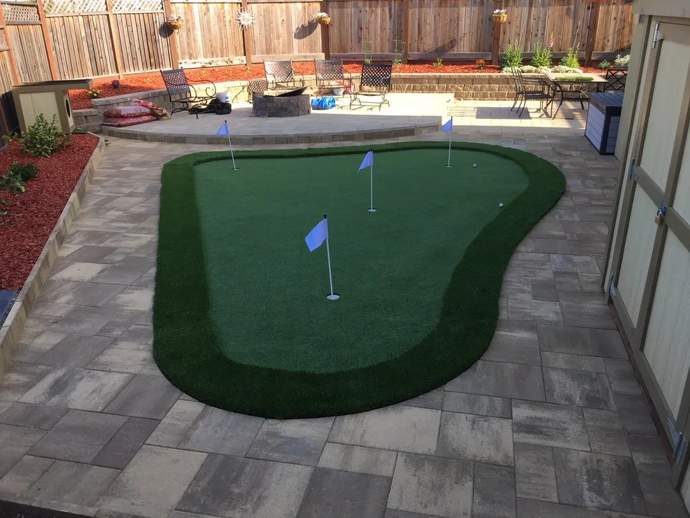 Local lawn mowing service for homes in Gilroy, CA by Straight Edge Engineering