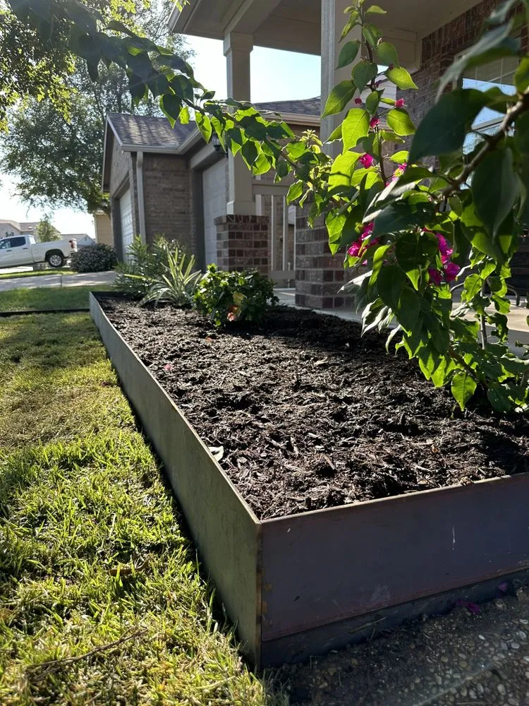 Trusted landscape design in Leander, TX by Straight Edge Landscaping