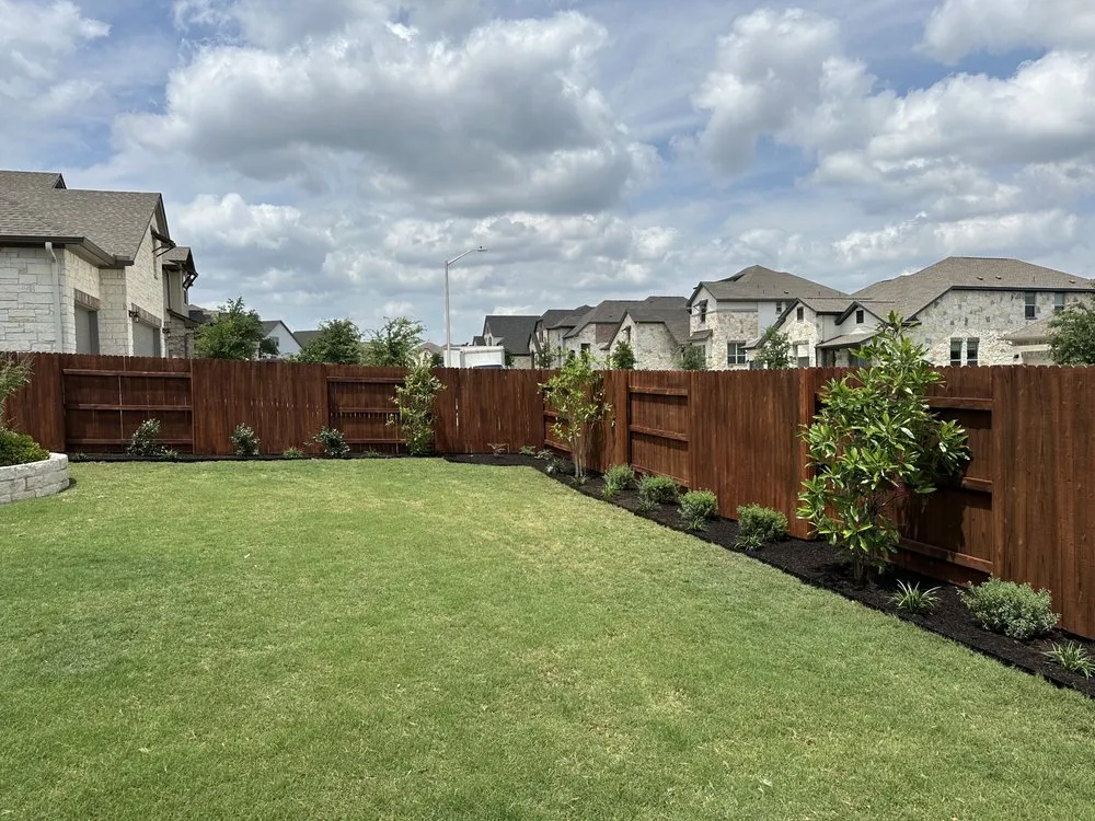 Expert lawn care service for beautiful yards across Leander, TX - Straight Edge Landscaping