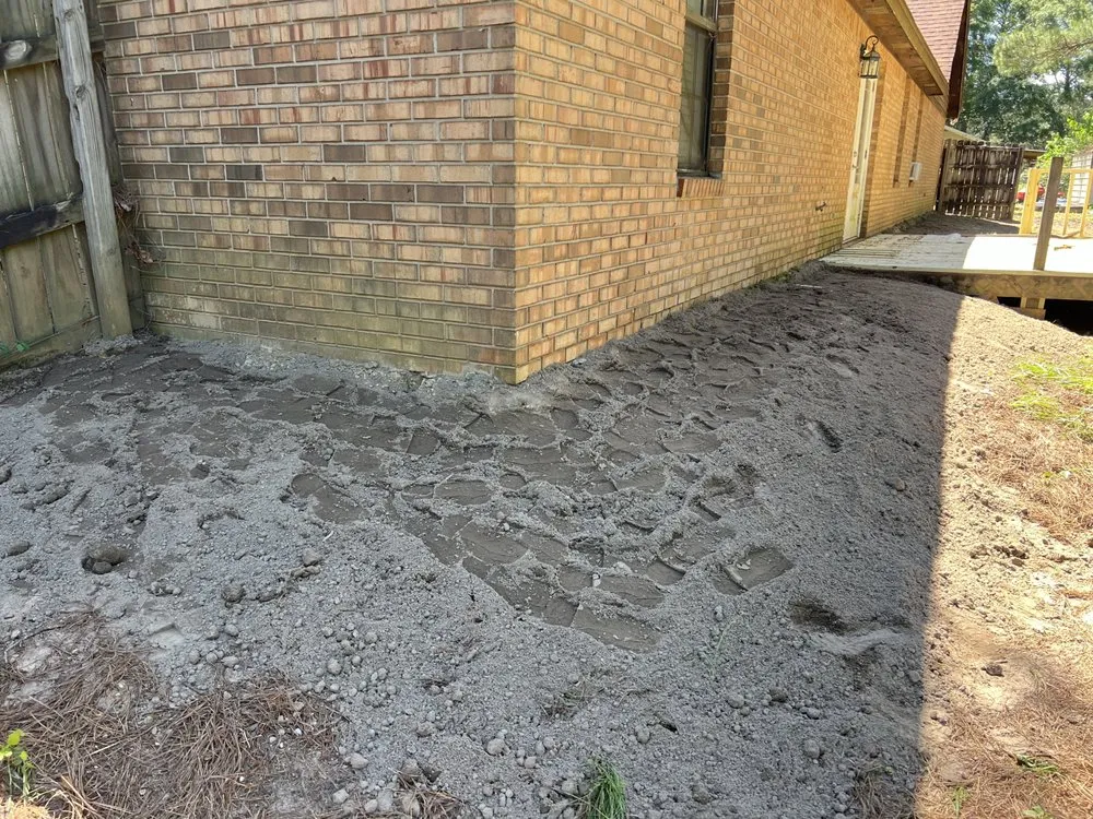 Reliable yard maintenance for beautiful yards in Moselle, MS by Straight Edge Lawn Care
