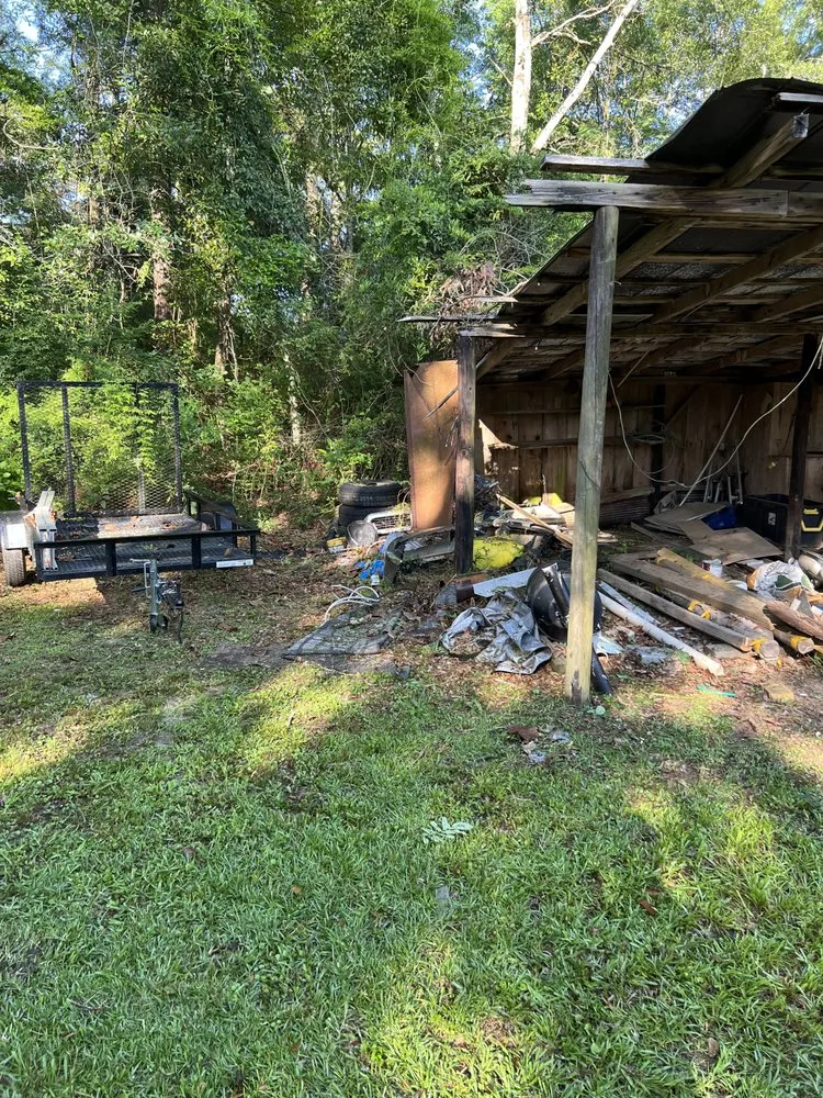 Reliable lawn mowing service for outdoor upgrades across Moselle, MS - Straight Edge Lawn Care