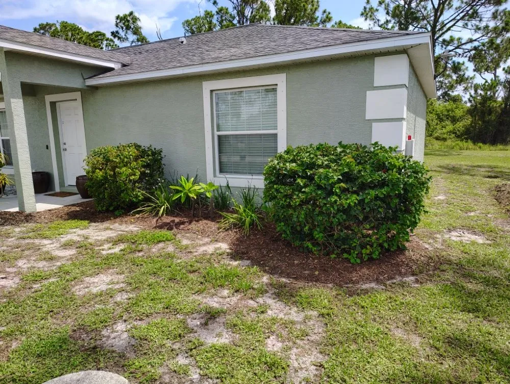 Affordable landscape design in North Port, FL - Straight Edge Lawn Care Service