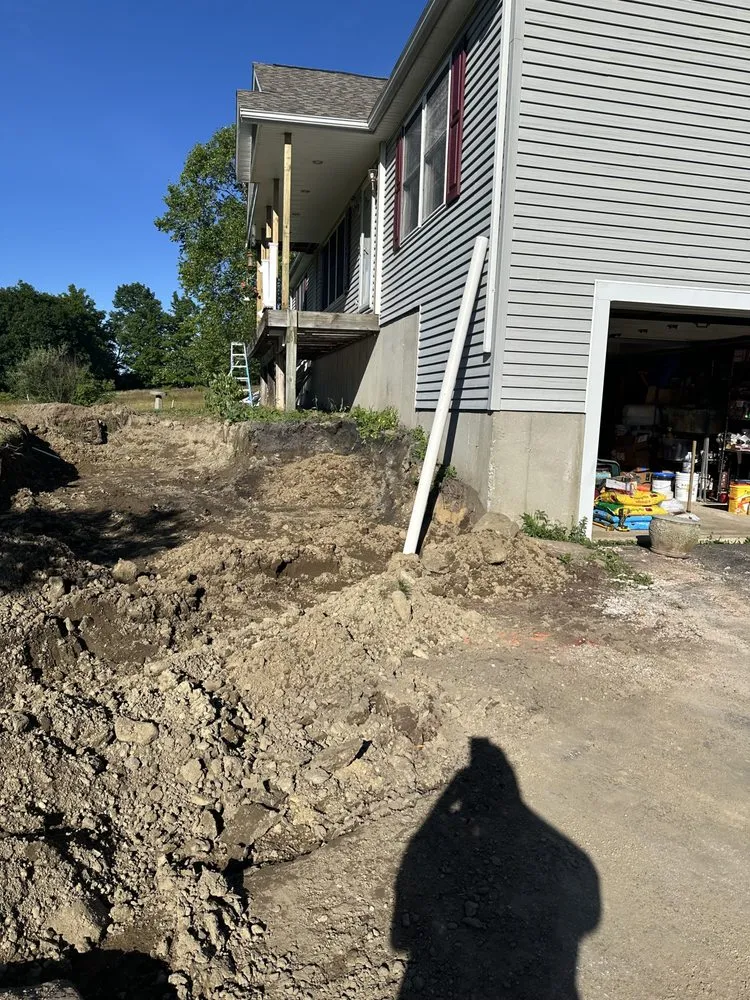 Local lawn mowing service in Barre, MA by Straight Line Design