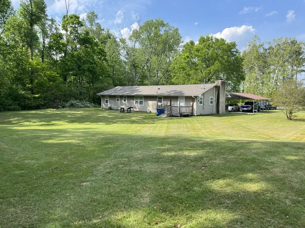 Expert landscaping services experts serving Grant, AL - Straight Line Lawn Care