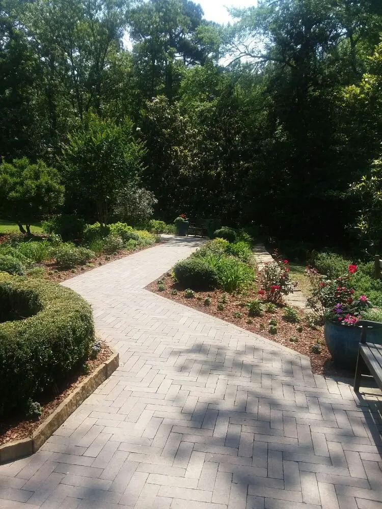 Professional garden landscaping in Jefferson, TX by Straight Paths Lawn Care