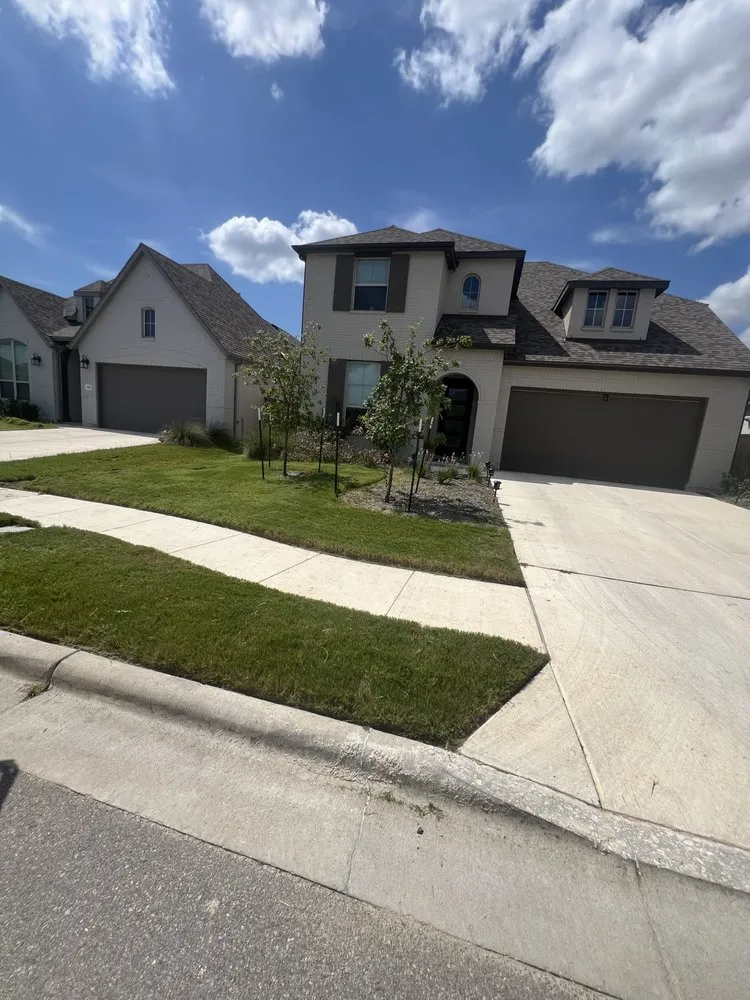 Top-rated lawn mowing service near you across Cedar Park, TX - StraightCutz Lawncare
