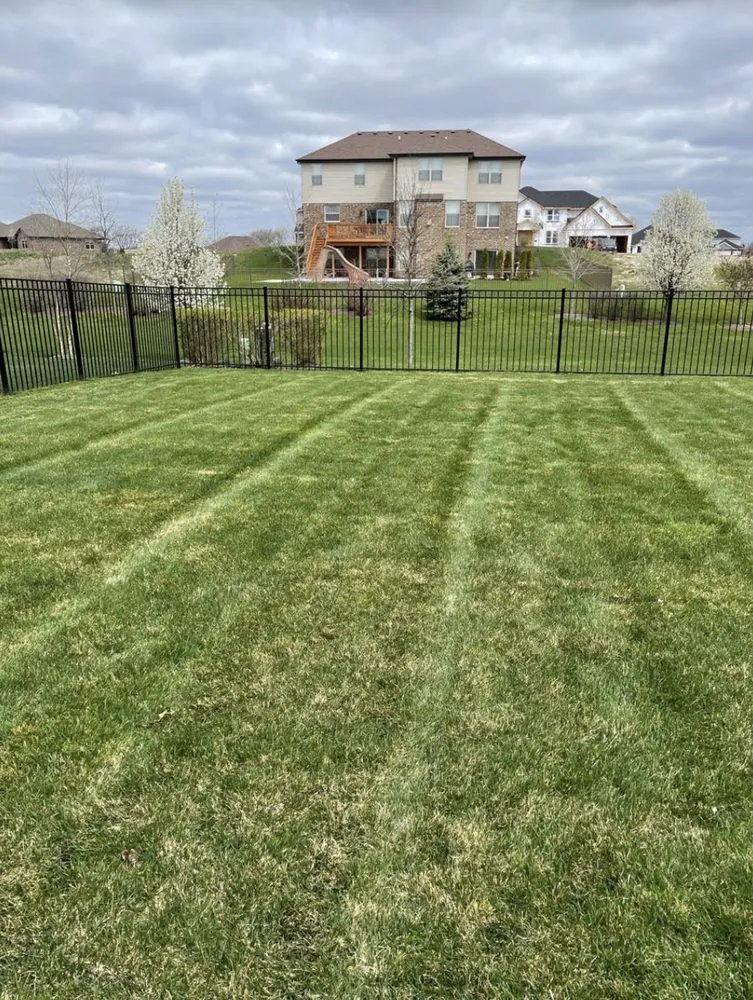 Custom landscaping services for homes across Homer Glen, IL - Straightline Landscaping & Lawn Maintenance
