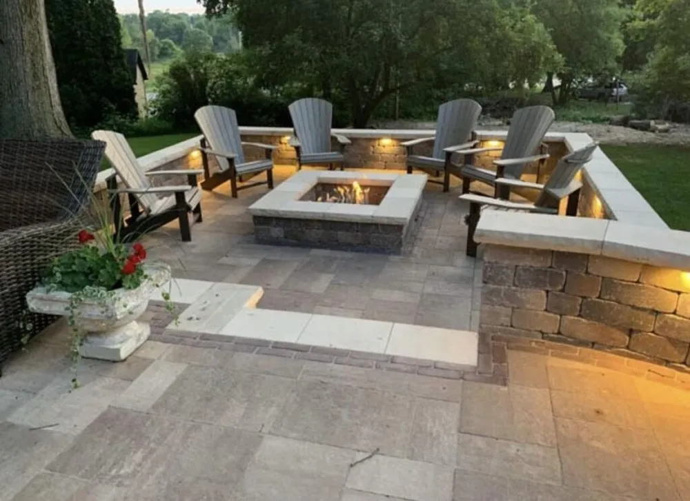 Top-rated yard maintenance in Omaha, NE - Straightline