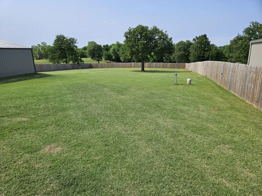 Professional lawn mowing service with custom design in Yukon, OK by Straightlines