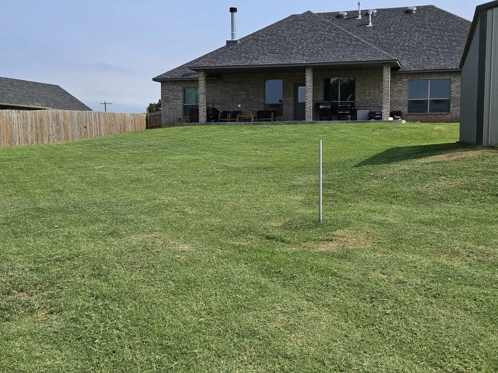 Top-rated yard maintenance in Yukon, OK - Straightlines