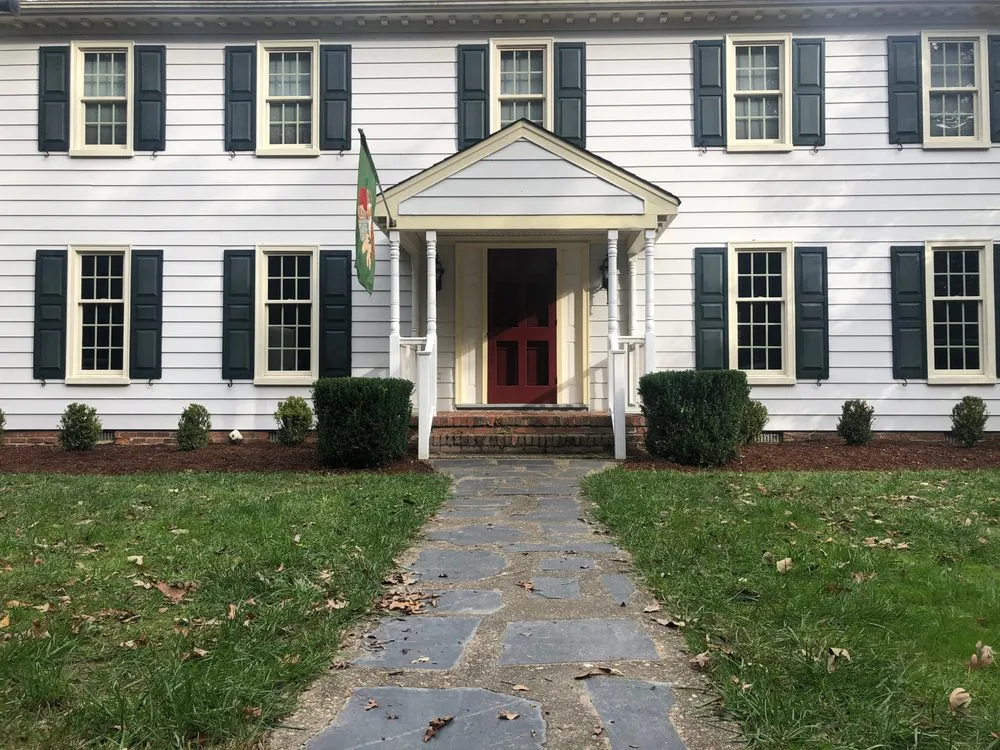 Trusted yard cleanup service for year-round maintenance in Bon air, VA by Stratton landscaping