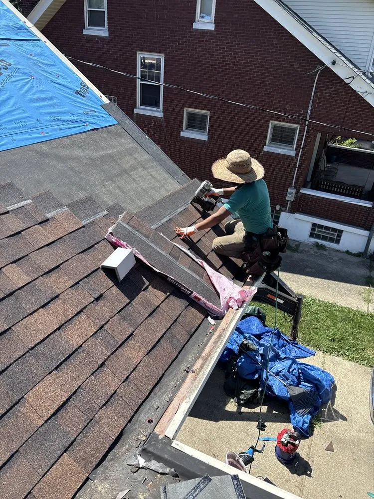 Custom outdoor landscaping in Mason, OH - Stratton Roofing